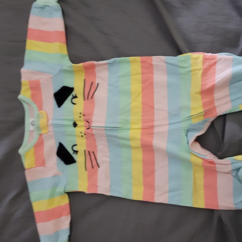 Baby bodysuit